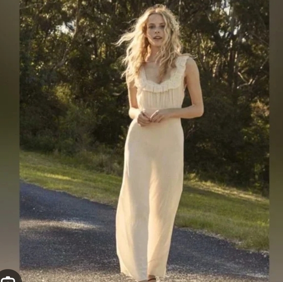 Doen Valencia Silk Dress Size L - Picture 2 of 11